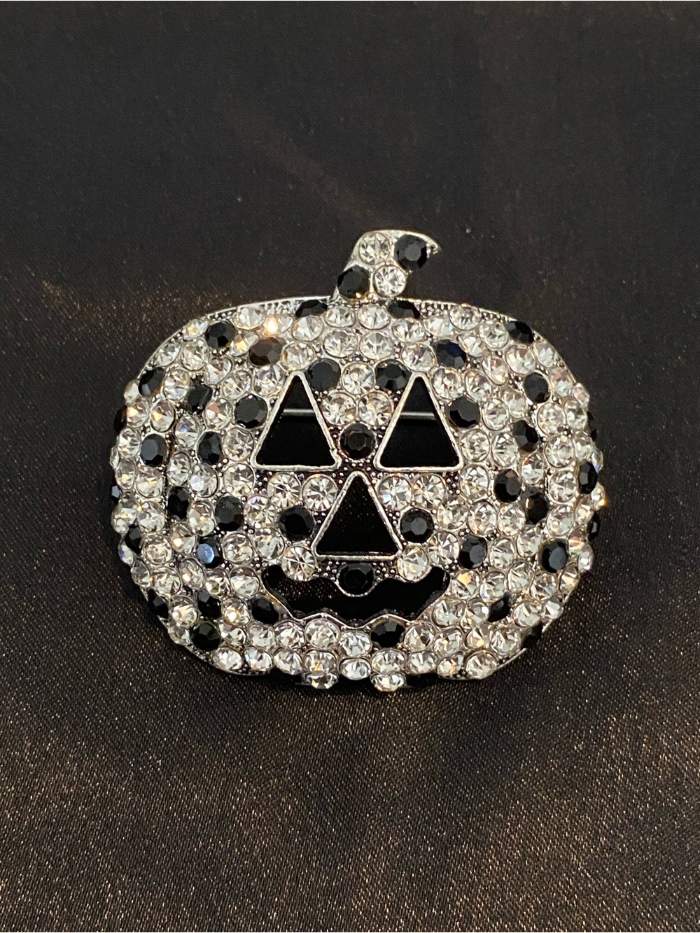 Crystal Pumpkin Jack-O'-Lantern Pin - Black & Clear
